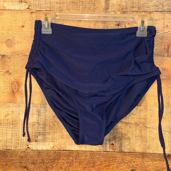 Younique & Holipick 2 Piece Tankini - Picture 3 of 12